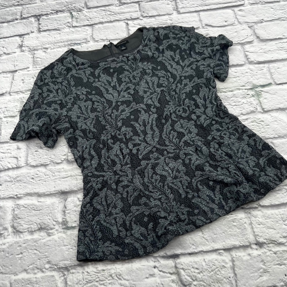 Ann Taylor Womens Grey Lace Peplum Blouse Short Sleeve Floral Top Size S